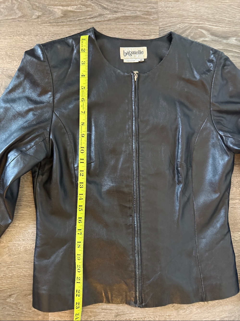 bagatelle SZ M zip front leather jacket. Round neck trim fit. Great condition - Picture 5 of 12